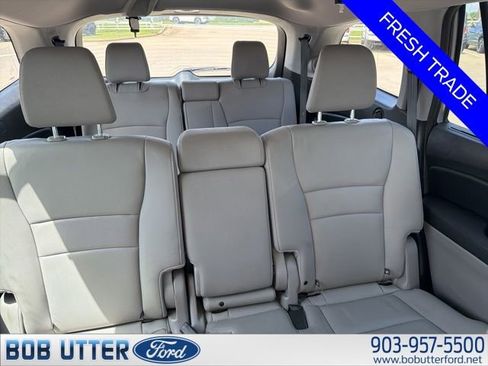 Used 2018 Honda Pilot Touring image 12