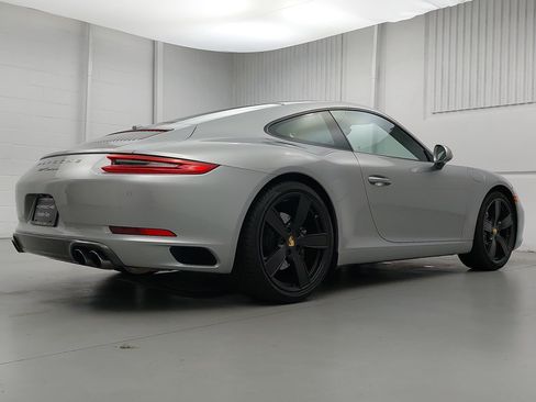 Certified 2018 Porsche 911 Carrera RWD image 7