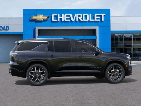 New 2026 Chevrolet Traverse High Country image 5