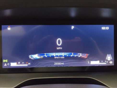 Used 2022 Jeep Grand Cherokee Altitude image 23