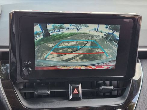 Used 2024 Toyota Corolla LE FWD image 13