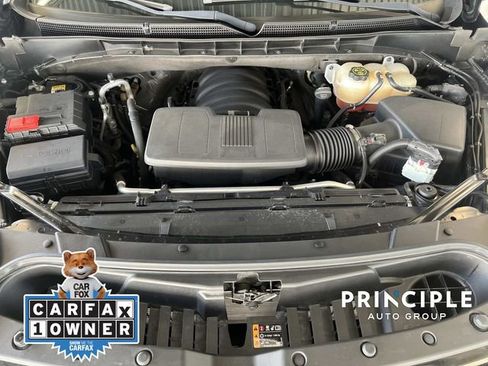 Used 2023 Cadillac Escalade ESV Premium Luxury image 35