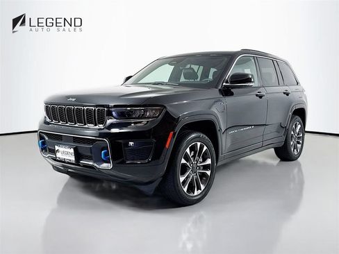 Used 2023 Jeep Grand Cherokee Overland AWD/4WD image 1