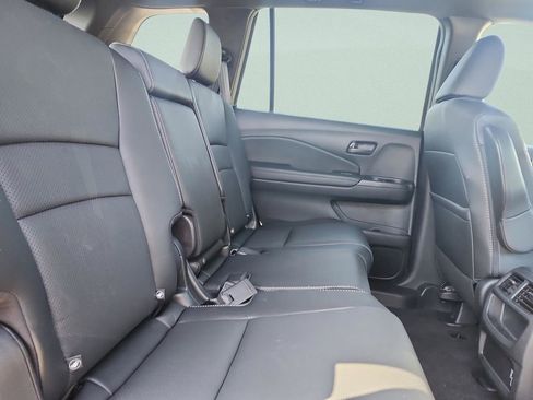 Used 2022 Honda Passport EX-L image 30