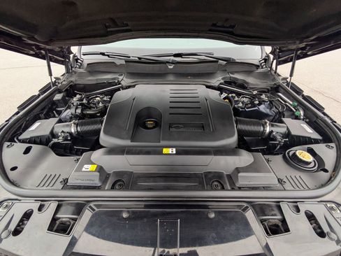 Used 2022 Land Rover Range Rover Sport HSE Silver Edition image 31