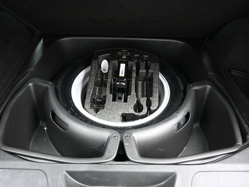 Used 2017 Jeep Grand Cherokee Altitude image 50