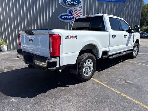 Used 2023 Ford F250 XLT image 6