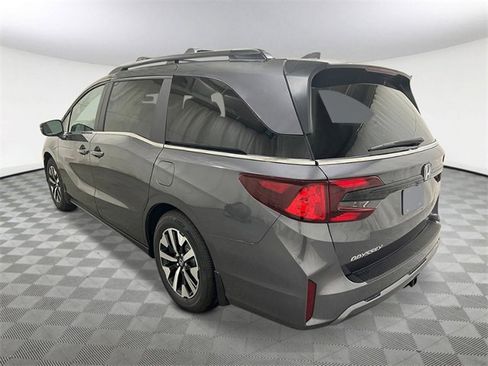 New 2026 Honda Odyssey EX-L image 4
