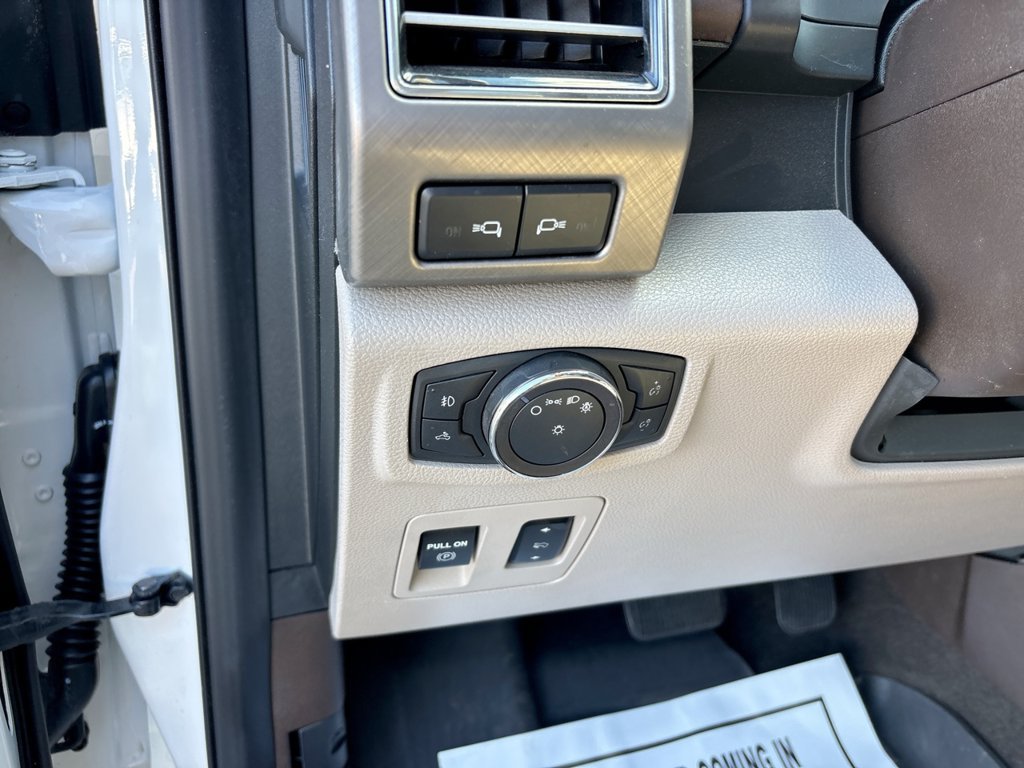 Used 2019 Ford F150 Limited w/ Trailer Tow Package AWD/4WD image 30