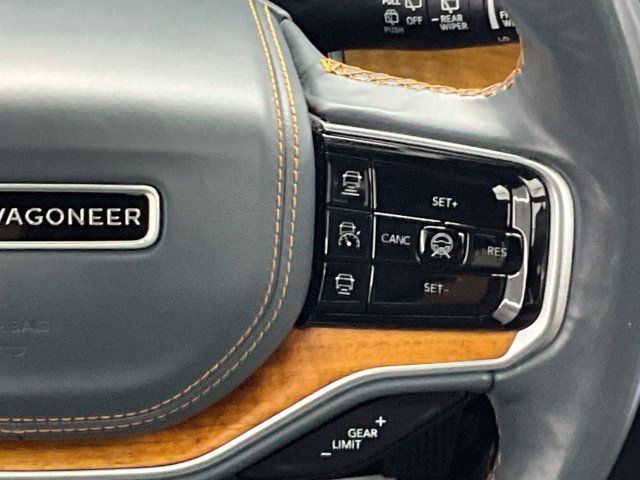 Used 2022 Jeep Grand Wagoneer Series II w/ Convenience Group III AWD/4WD image 28
