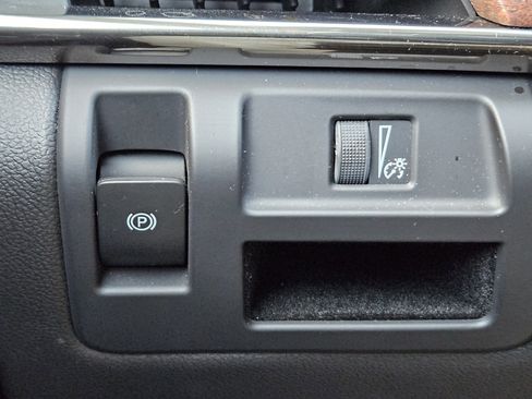 Used 2019 Cadillac CTS Luxury image 22