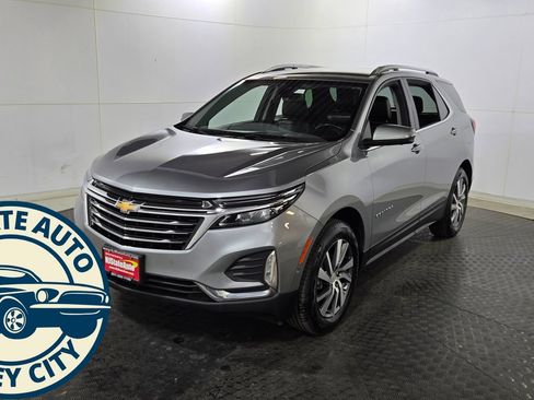 Used 2024 Chevrolet Equinox Premier AWD/4WD image 10