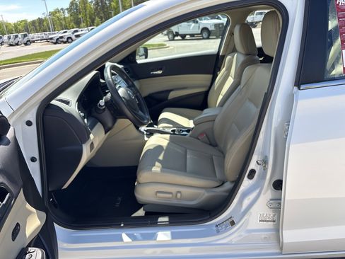 Certified 2016 Acura ILX FWD image 16