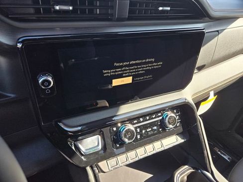 New 2026 GMC Sierra 1500 AT4 AWD/4WD image 13