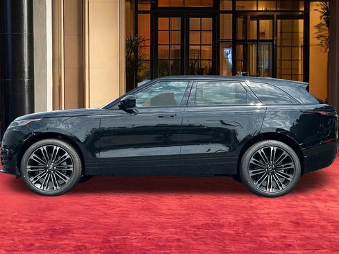 New 2026 Land Rover Range Rover Velar Dynamic SE AWD/4WD image 2