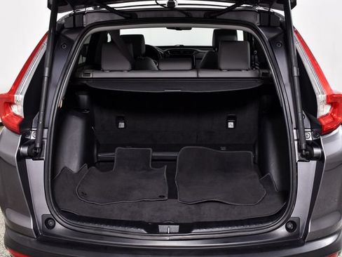 Used 2019 Honda CR-V Touring image 39