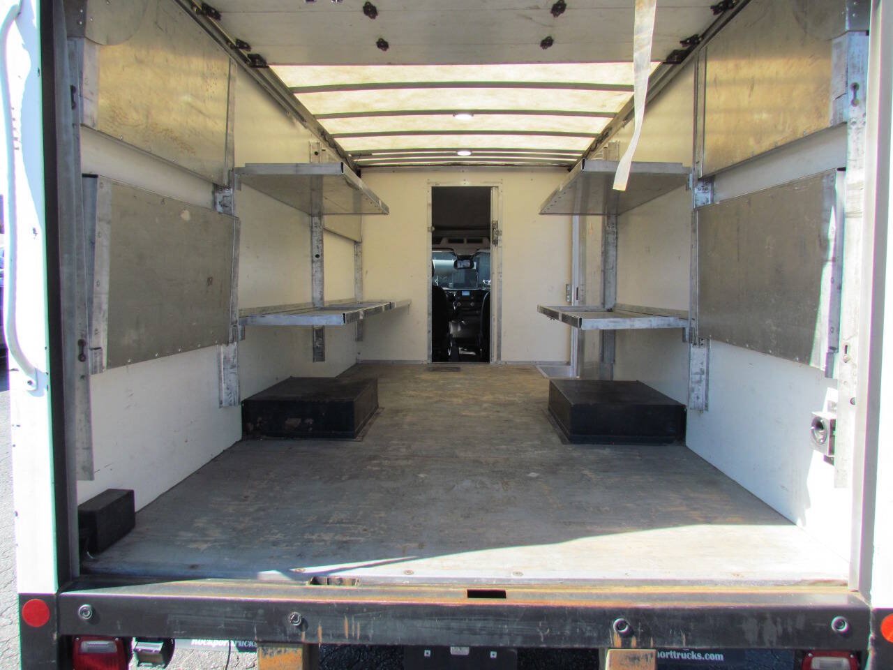 Used 2022 Ford Transit 350 DRW AWD w/ Exterior Upgrade Package image 22