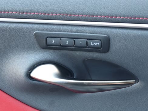 Used 2025 Lexus ES 350 F Sport FWD image 13