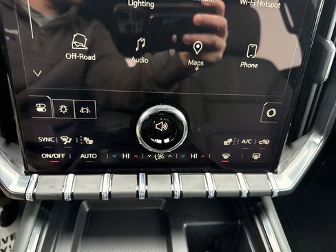 New 2026 GMC Acadia AT4 image 28