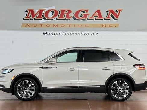 Used 2022 Lincoln Nautilus Reserve w/ Equipment Group 201A image 6