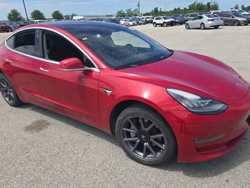 Used 2018 Tesla Model 3 Long Range RWD image 1
