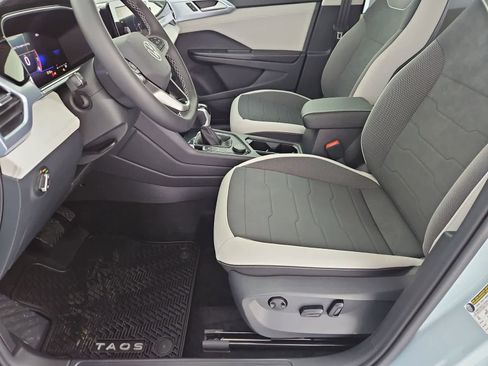 New 2026 Volkswagen Taos SE AWD/4WD image 16