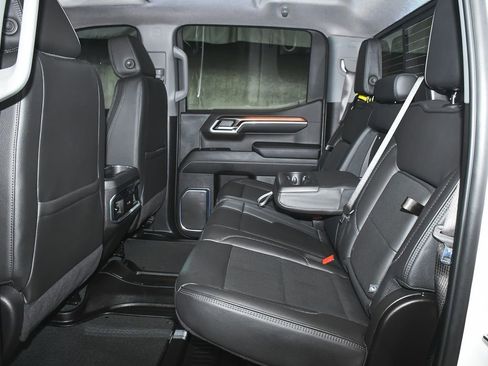 Used 2025 GMC Sierra 1500 Denali AWD/4WD image 51