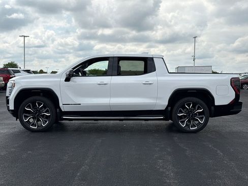 New 2025 GMC Sierra EV Denali image 7