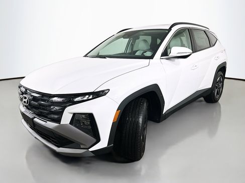 New 2025 Hyundai Tucson SEL image 3