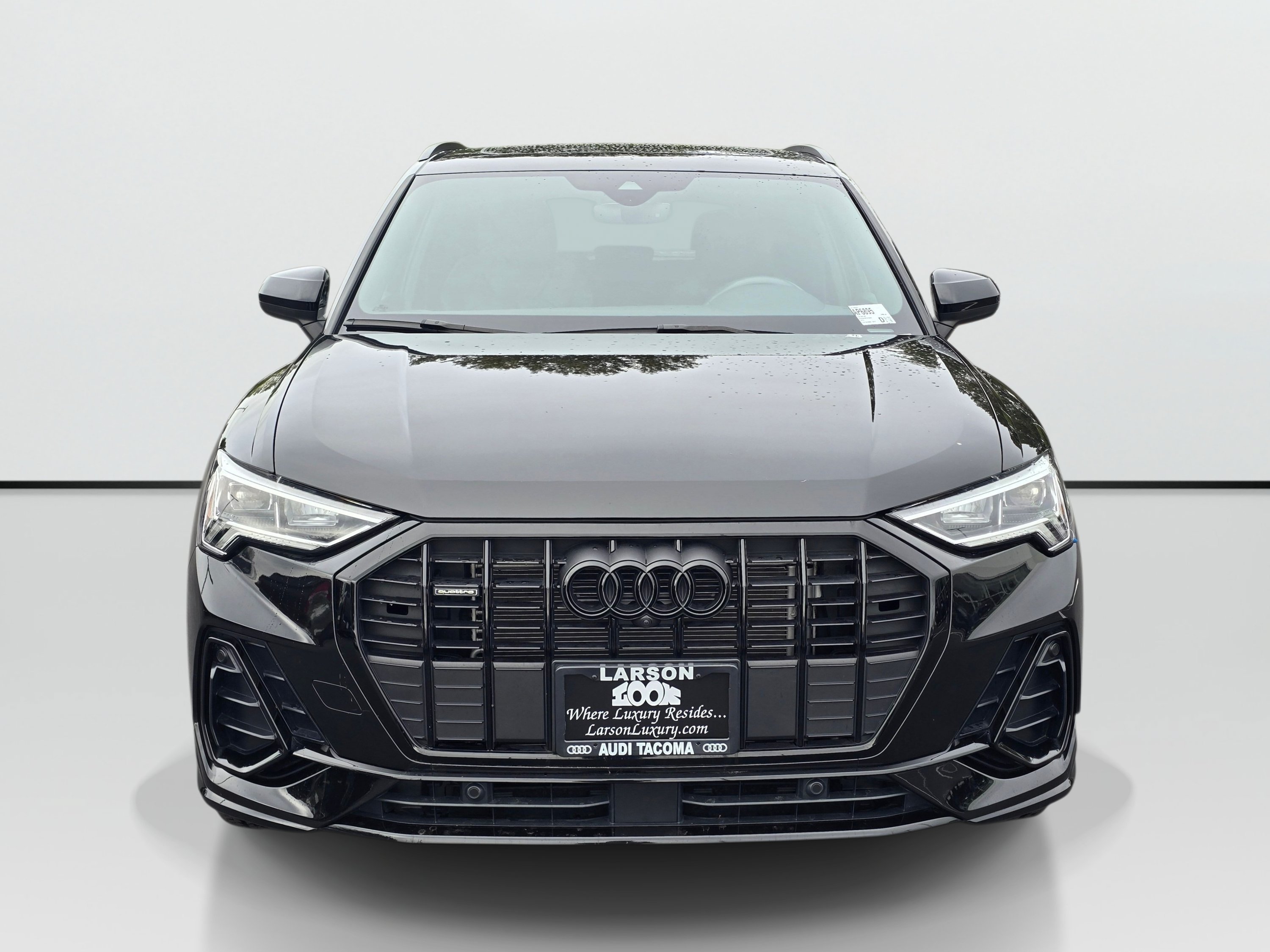 Used 2023 Audi SQ5 Prestige w/ Prestige Package AWD/4WD image 8