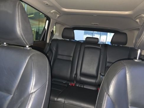 Used 2023 Nissan Rogue SL w/ SL Premium Package FWD image 16