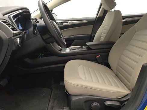 Used 2018 Ford Fusion S image 17