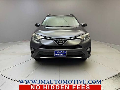 Used 2016 Toyota RAV4 XLE AWD/4WD image 8