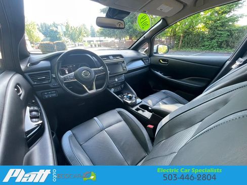Used 2019 Nissan Leaf SL w/ SL Technology Package FWD image 30