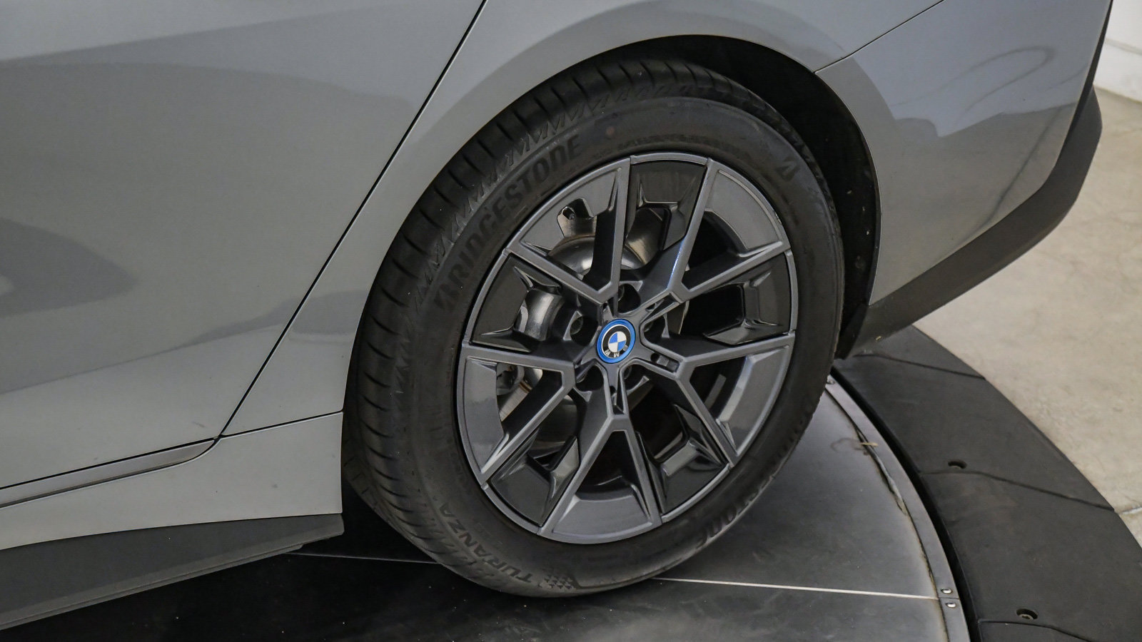Certified 2024 BMW i4 eDrive35 w/ Premium Package RWD image 11