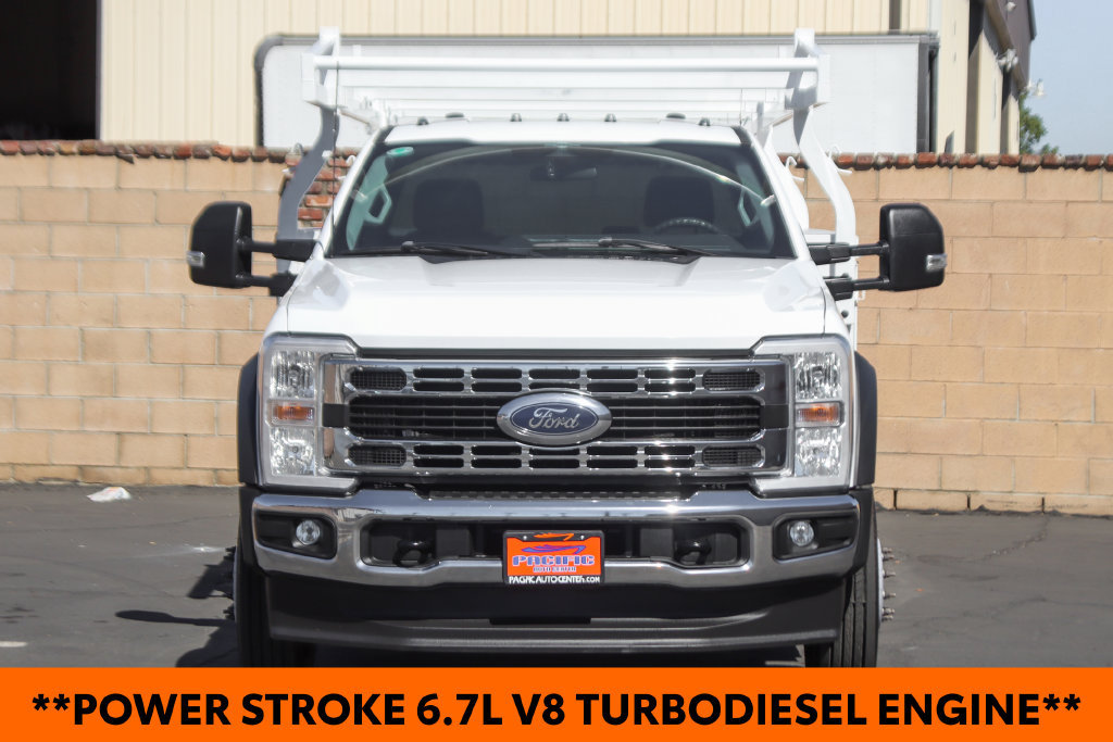 Used 2023 Ford F550 2WD Regular Cab Super Duty image 3