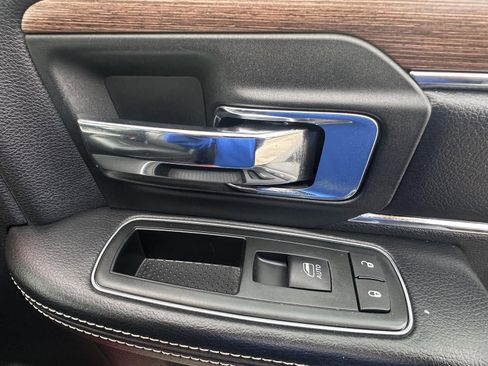 Used 2014 RAM 2500 Laramie image 49