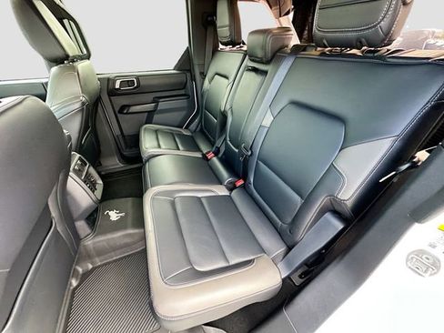 Used 2025 Ford Bronco Outer Banks w/ Sasquatch Package AWD/4WD image 23