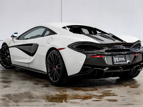 Used 2017 McLaren 570S Coupe image 16