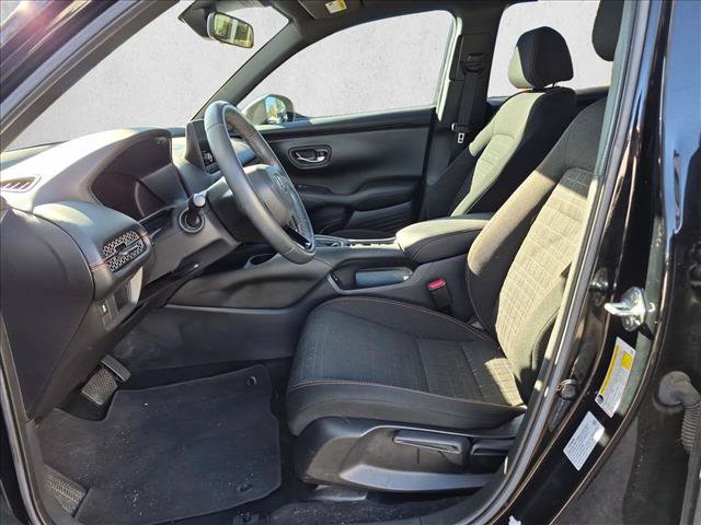 Used 2024 Honda HR-V Sport image 9
