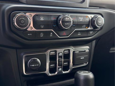 Used 2021 Jeep Wrangler Unlimited Sport S image 14