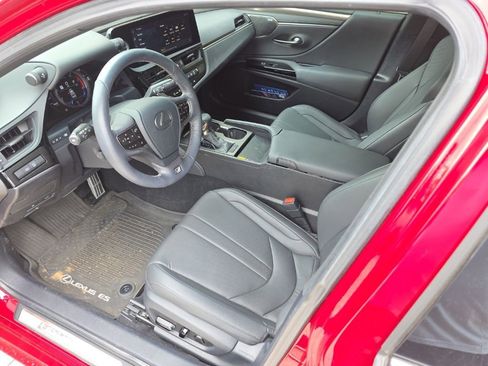 Used 2024 Lexus ES 350 F Sport w/ Accessory Package (Z1) FWD image 5