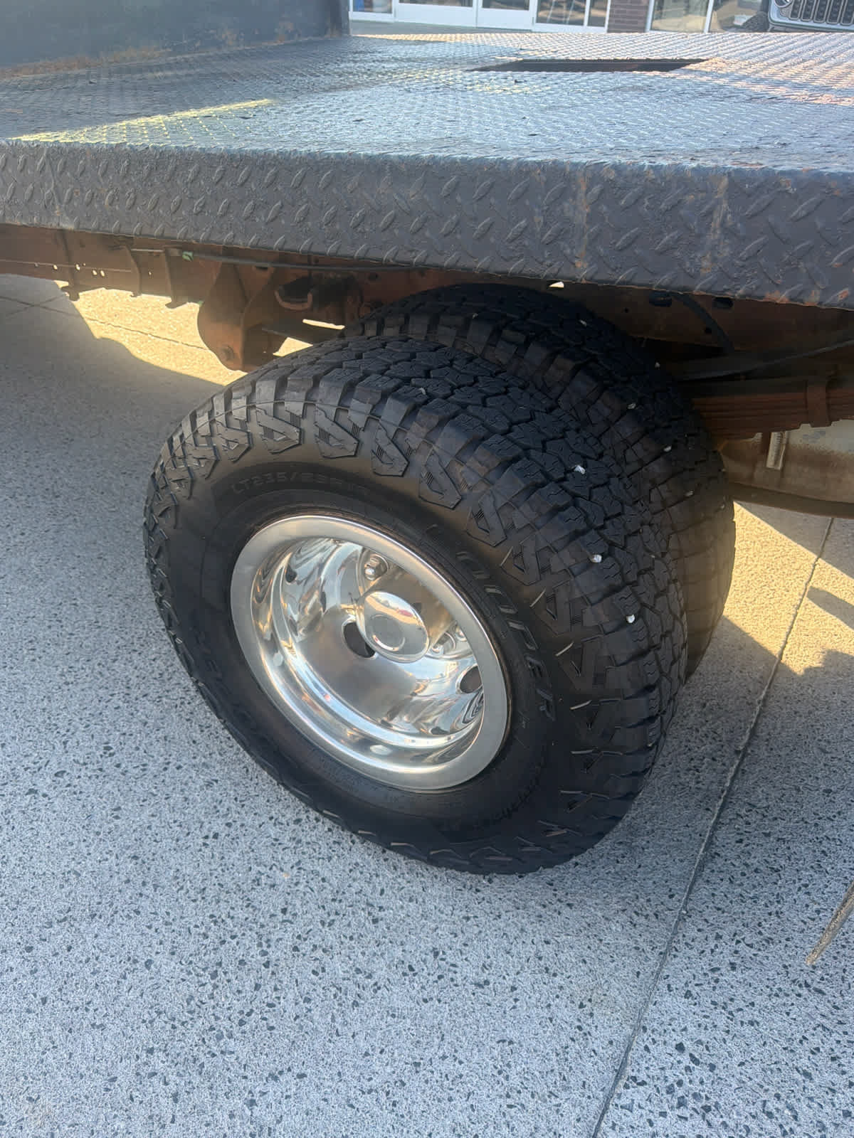 Used 2001 Ford F350 XL RWD image 9