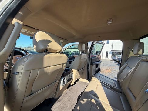 Used 2018 Ford F150 Lariat w/ Equipment Group 501A Mid AWD/4WD image 14