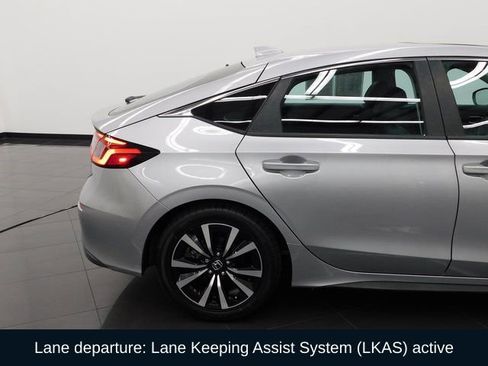 Used 2022 Honda Civic EX-L image 19