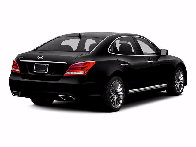 Used 2016 Hyundai Equus Signature RWD image 4