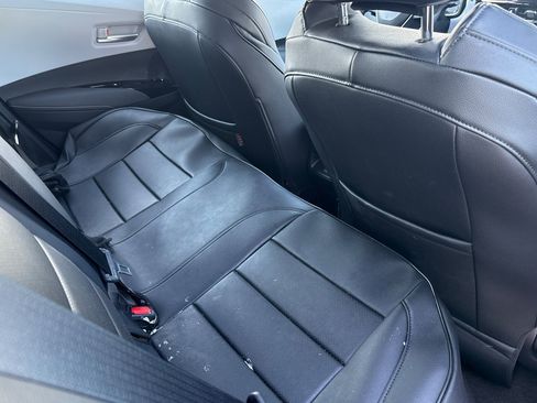 Used 2025 Toyota Corolla SE image 17