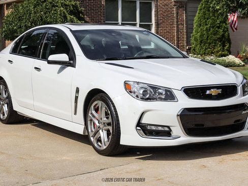 Used 2016 Chevrolet SS RWD image 12