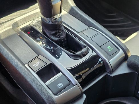 Used 2018 Honda Civic EX image 37