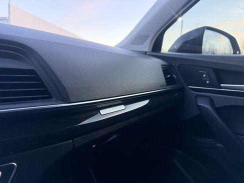 Used 2018 Audi Q5 2.0T Premium Plus w/ Premium Plus Package image 35